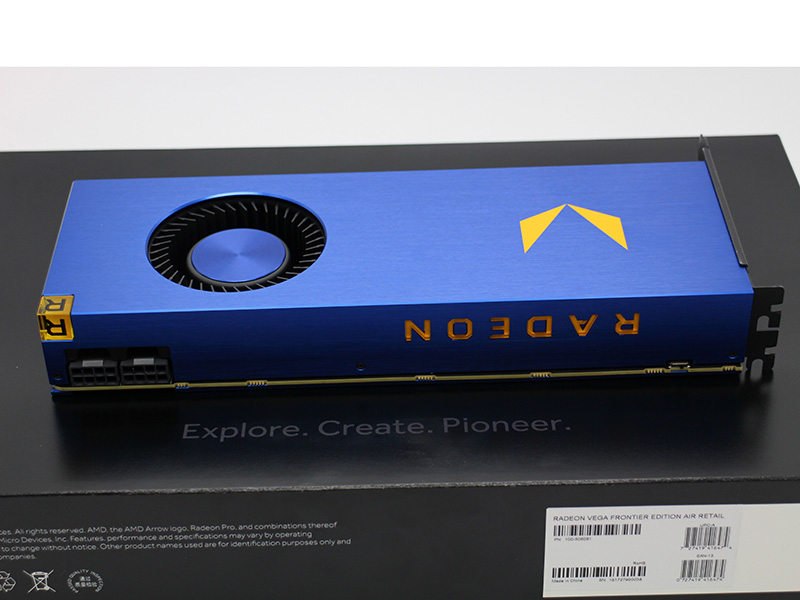 AMD Radeon Vega Frontier Education 45度