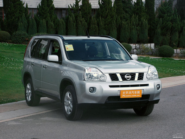2010濥 2.0L XE ʰ CVT 4WD