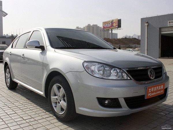 2011款朗逸 1.6L自动 品悠版