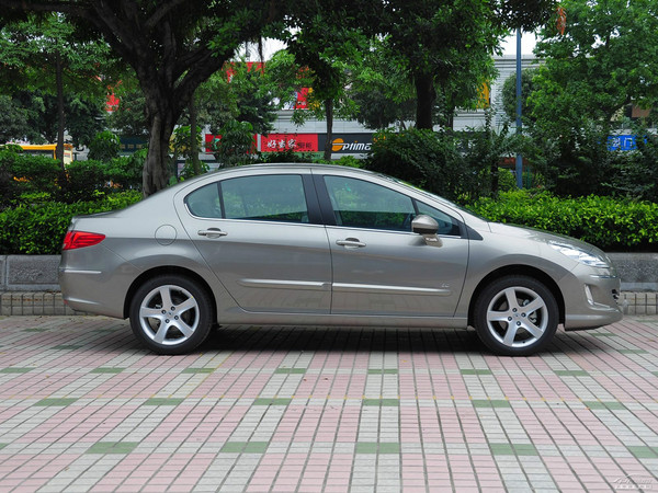标致408 2011款 专区 报价 参数 油耗 车关系 口碑