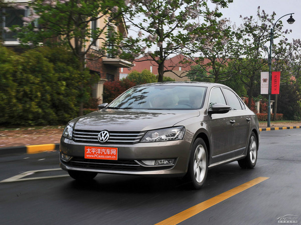 2011款 帕萨特 2.0tsi dsg 御尊版
