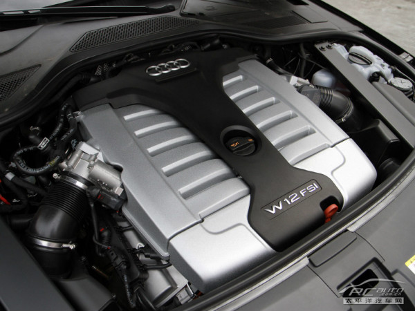 2011款 奥迪A8L W12 quattro