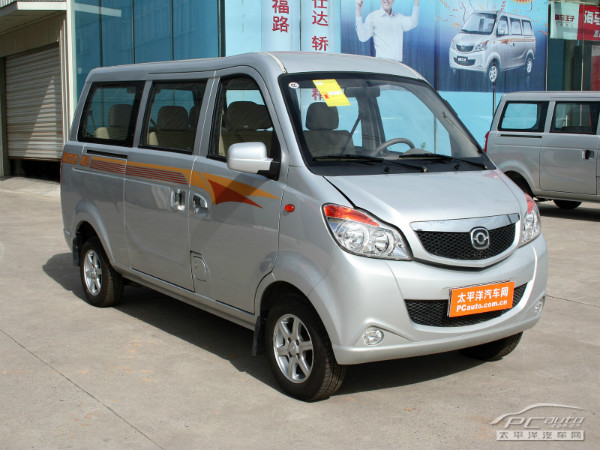 2010款 福仕达 腾达 豪华型