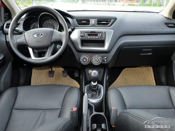 2011款 起亚K2 1.4 GL M