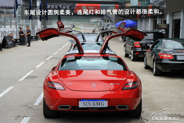 赛道体验奔驰SLS AMG
