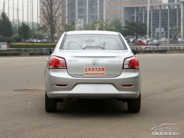2011款宝骏630 1.5L MT 舒适型