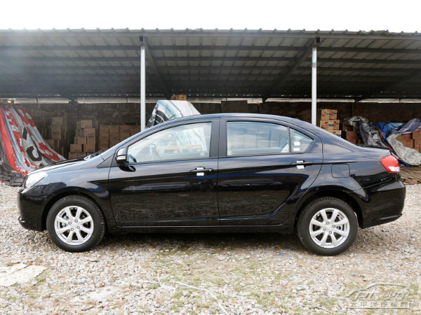 2012款腾翼C30 1.5CVT 舒适型