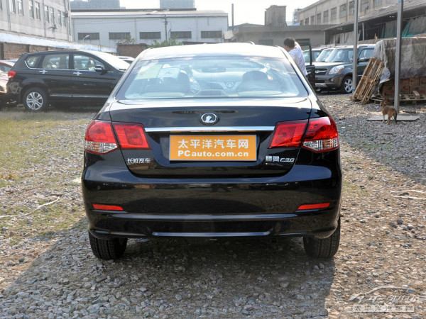 2012款腾翼C30 1.5CVT 舒适型