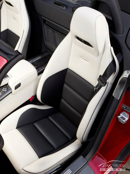 红色奔驰sls amg 2011款 sls amg内饰图片566