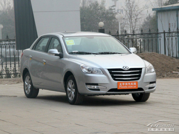 2012款风神S30 1.6 手动 尊贵型