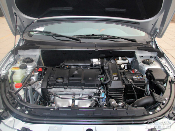 2012款风神S30 1.6 手动 尊贵型