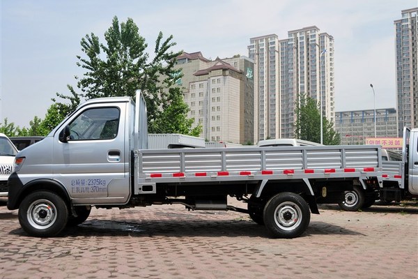 神骐T20 2015款 1.3L汽油双排载货车标准型S