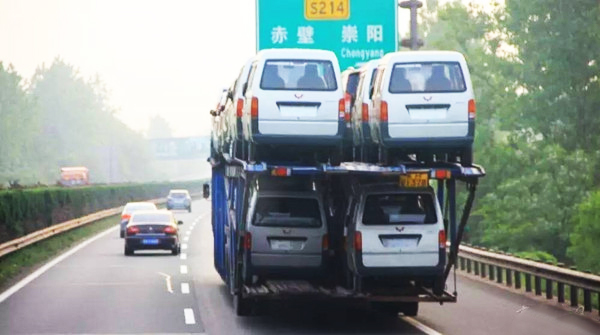 禁“雙排車”上高速，幾家歡喜幾家愁？