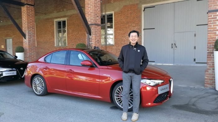 吳佩試駕阿爾法羅密歐Giulia：女神來了，心動嗎？