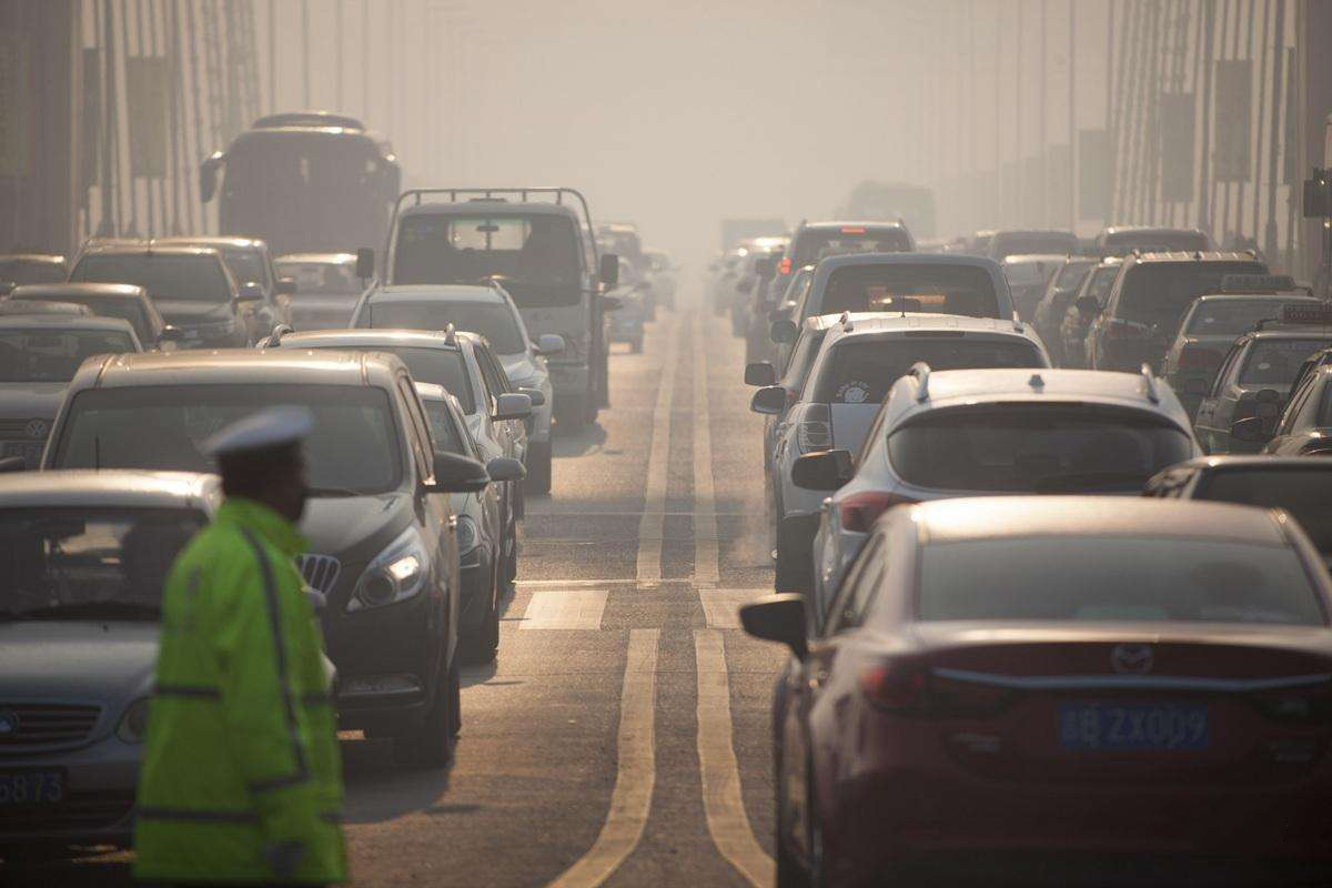 特拉斯比亞迪，看似環(huán)保的電動車，其實加劇了中國污染？