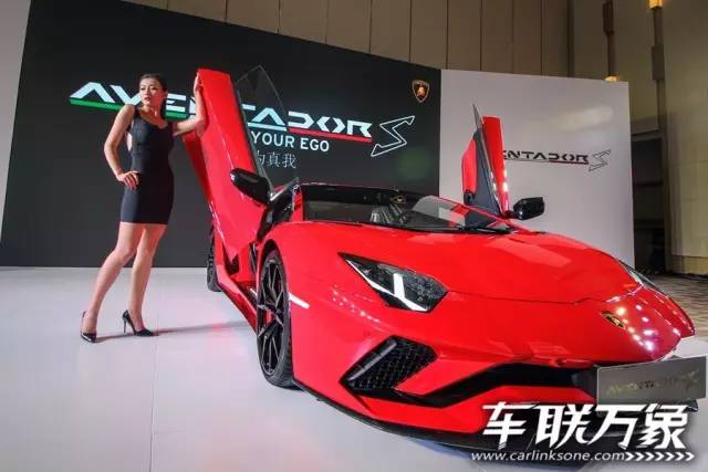 兰博基尼V12引擎的巅峰之作——AVENTADOR S