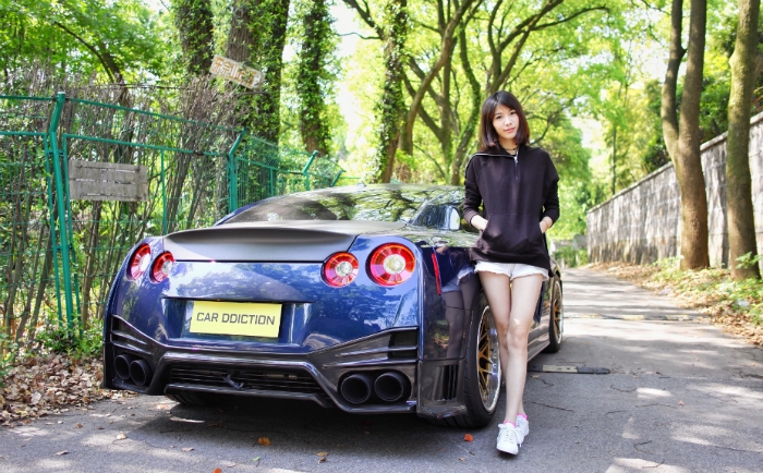 《車癮說(shuō)》 女車手的一天 GT-R