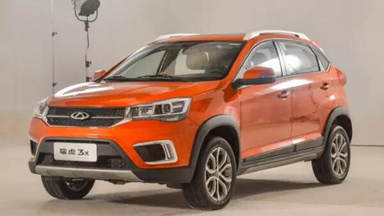 10万元什么都想要：SUV、自动挡、高配置，选谁？