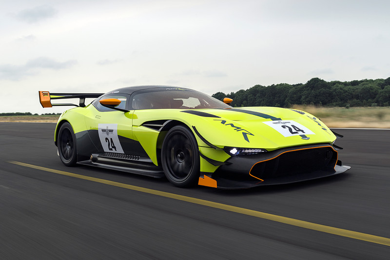 阿斯頓馬丁Vulcan AMR Pro發表亮相