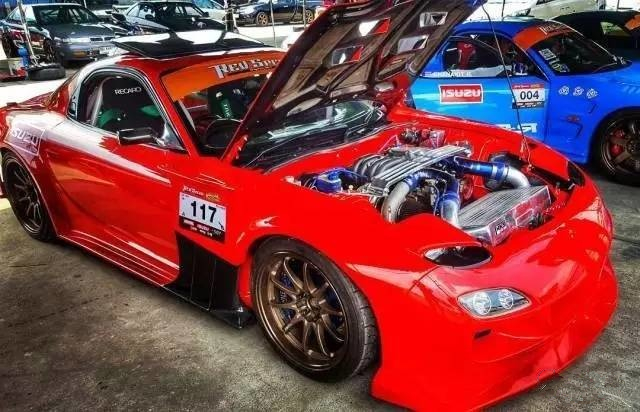 660馬力的單渦輪轉子野獸馬自達RX-7滿血歸來