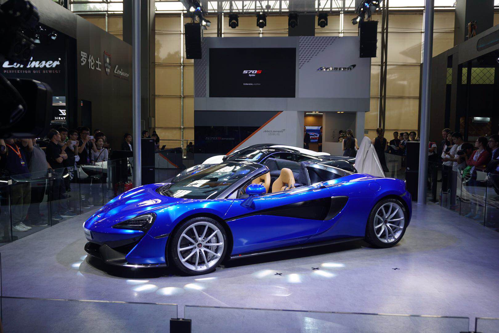 超跑敞篷帥掉渣，邁凱倫570S Spider亮相廣州車展