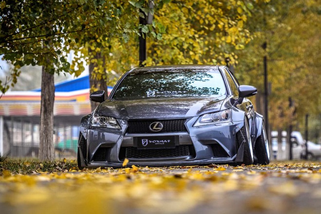 我想只有這輛被“拍扁拉寬”的Lexus GS350才能滿(mǎn)足你