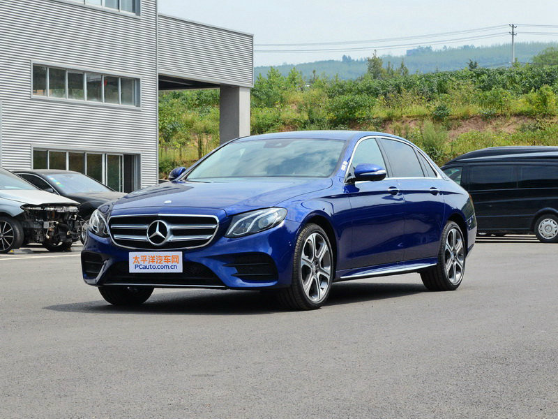 动感时尚 奔驰e 300l (1/28)