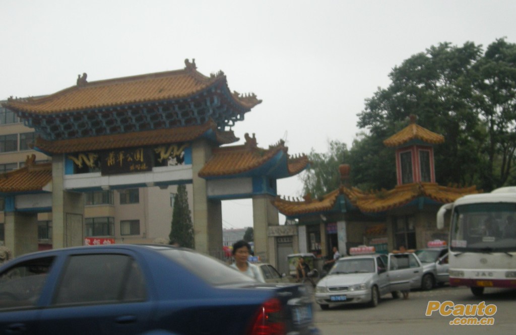 第二天前往锦州石山镇路过凌海有名的萧军公园,为什么有名?不知道!
