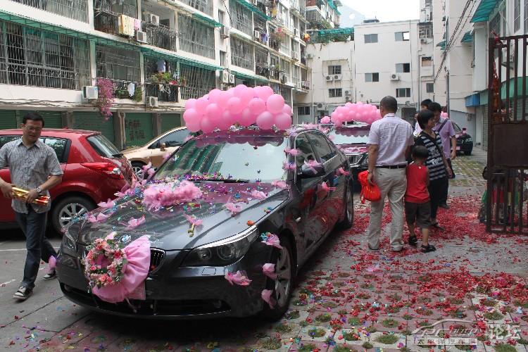 [婚车]赣州-上犹 可爱小熊与粉嫩气球婚车