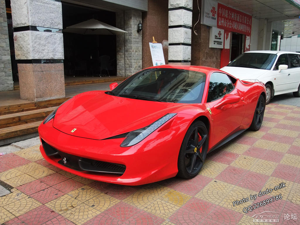 【街拍】泉州街头实拍红色烈驹——ferrari-458