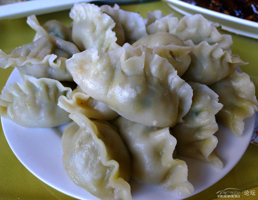 14.当地特流行的玻璃饺子,羊肉馅的.