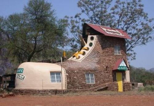 你是否见过这些奇形怪状的房子?