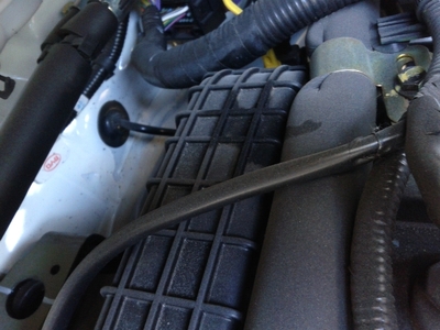 2.0手豪发动机的这俩地方有油是咋回事?哪位高