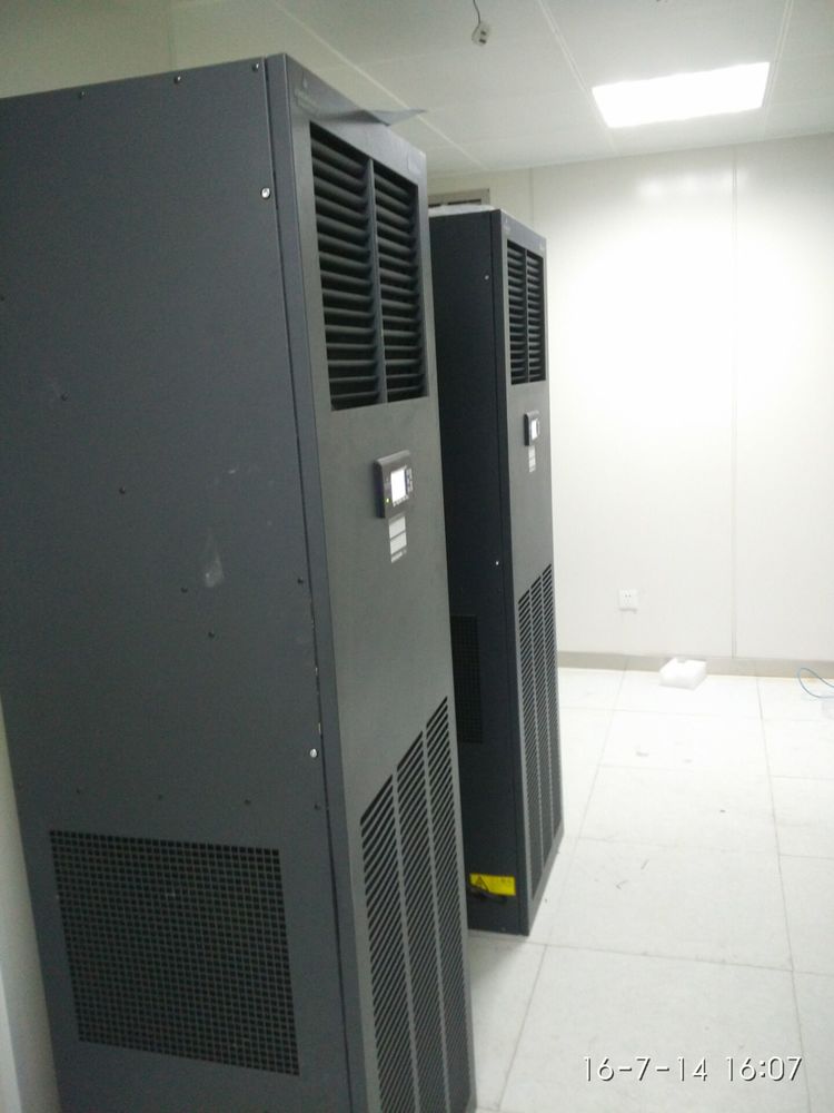 公司服务器空调
