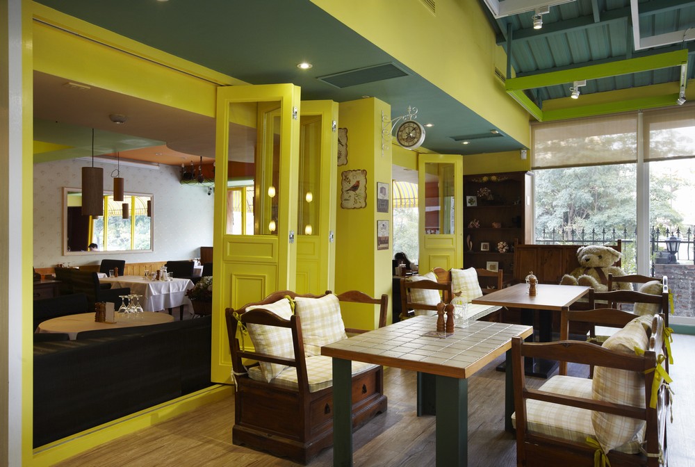 休闲风格商业空间餐厅装修效果图