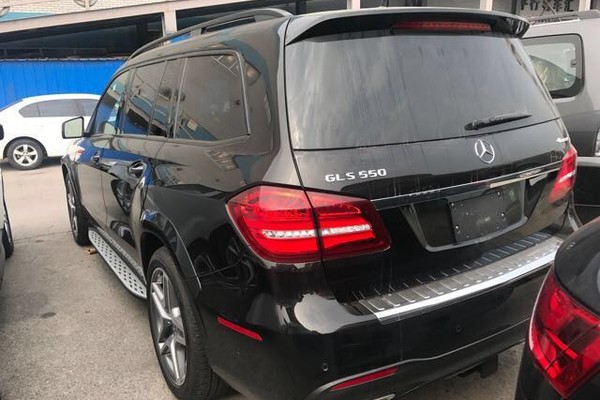 奔驰cls级2019款美规版47t汽油7座车型详情