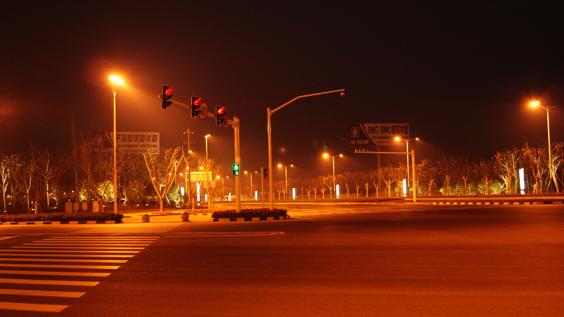 量多力量大,以量多取胜,哈哈——夜景机场马路.多谢