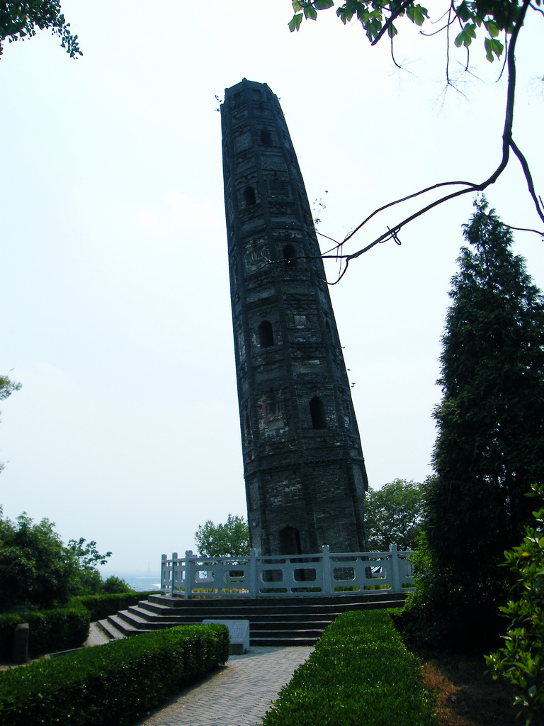 天马山斜塔路