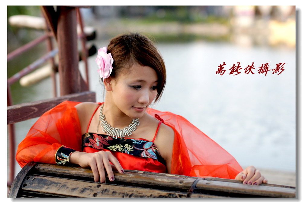 经典红衣古装美女----王紫 (2)