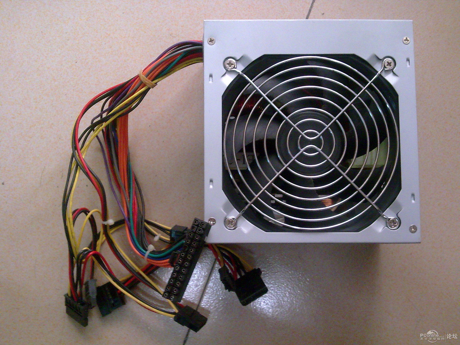 全新P4电源,台机PS2接口闲置键盘,有图_二手