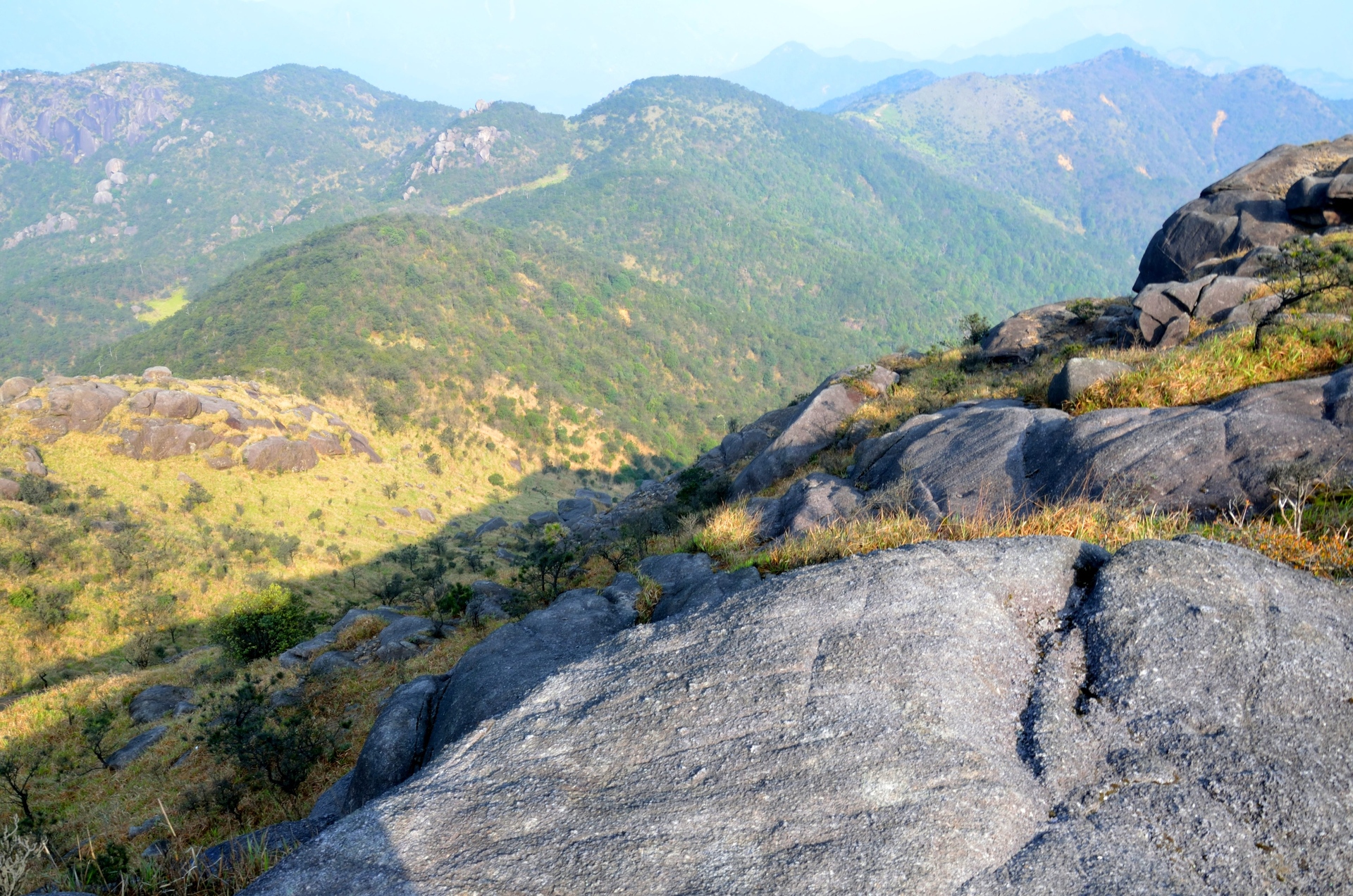 闽西第一高峰---龙岩古田梅花山