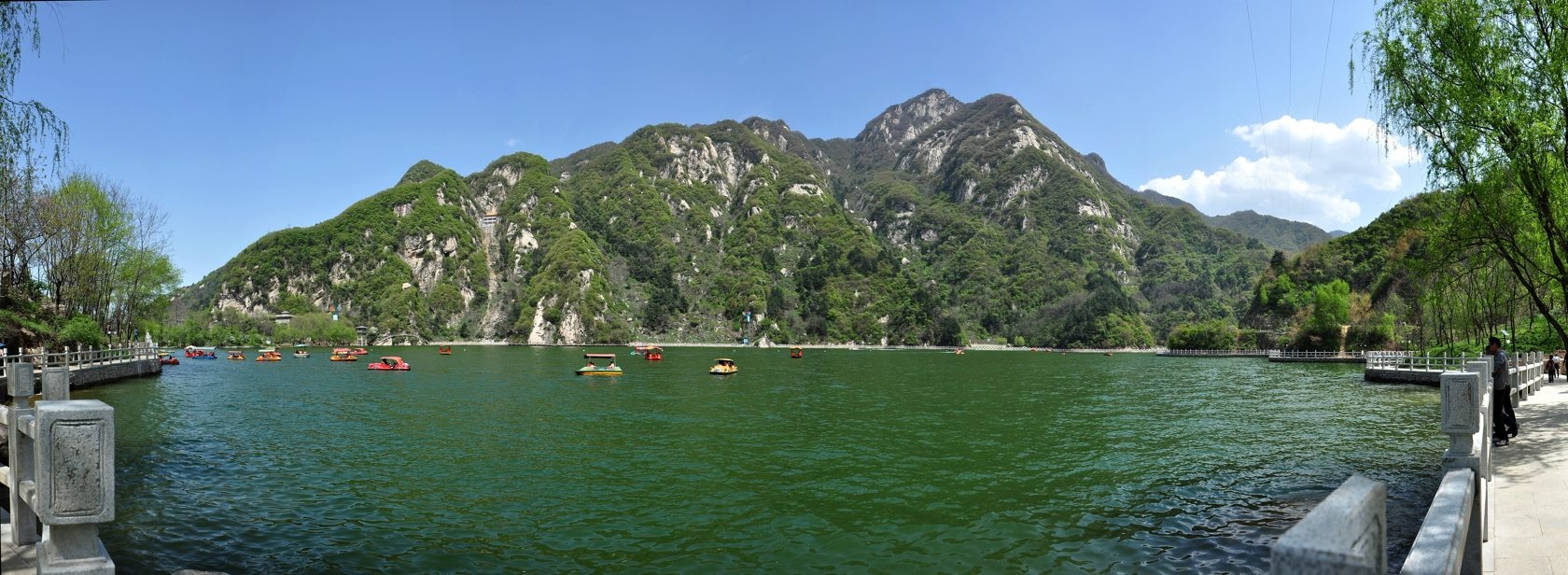 d90串门 一组翠华山【天池】全景