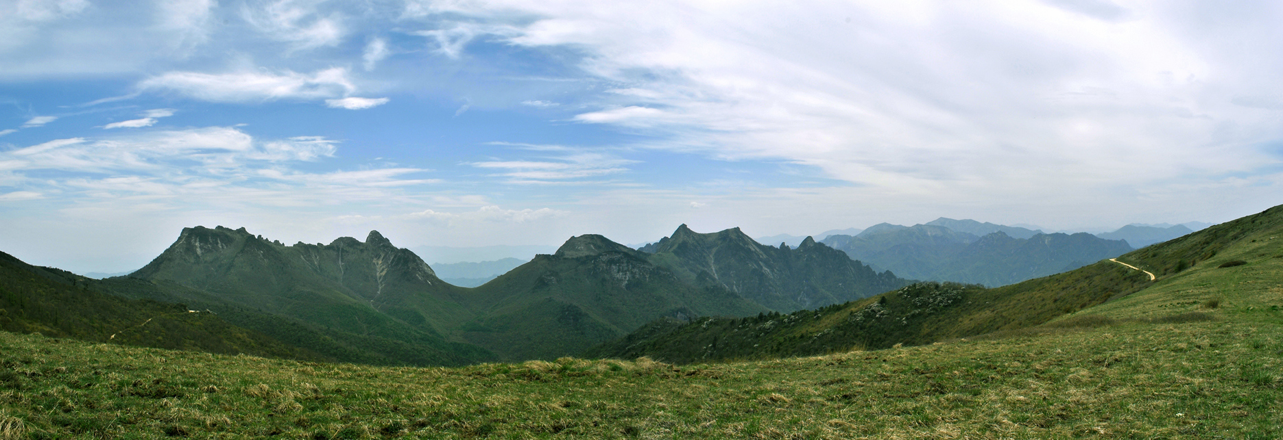 秦岭风光全景图(拼接)