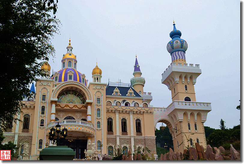 东莞市凤岗镇龙凤山庄风景一角