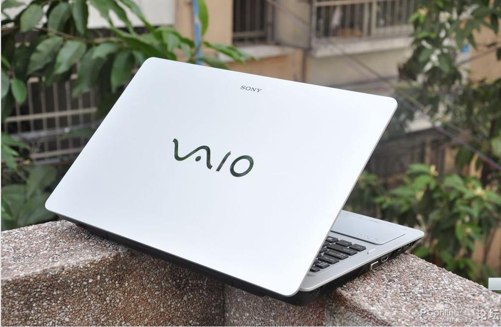 出2台索尼机王 VPCF2系列 i7-2720四核 16寸