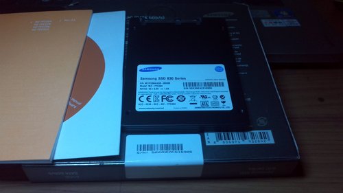 Samsung\/三星 830系列 SSD 64G 固态硬盘 7P