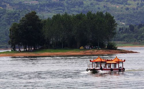 路过简阳三岔湖