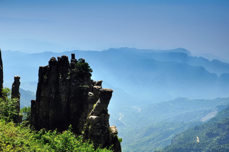 王莽岭上——秀色山川