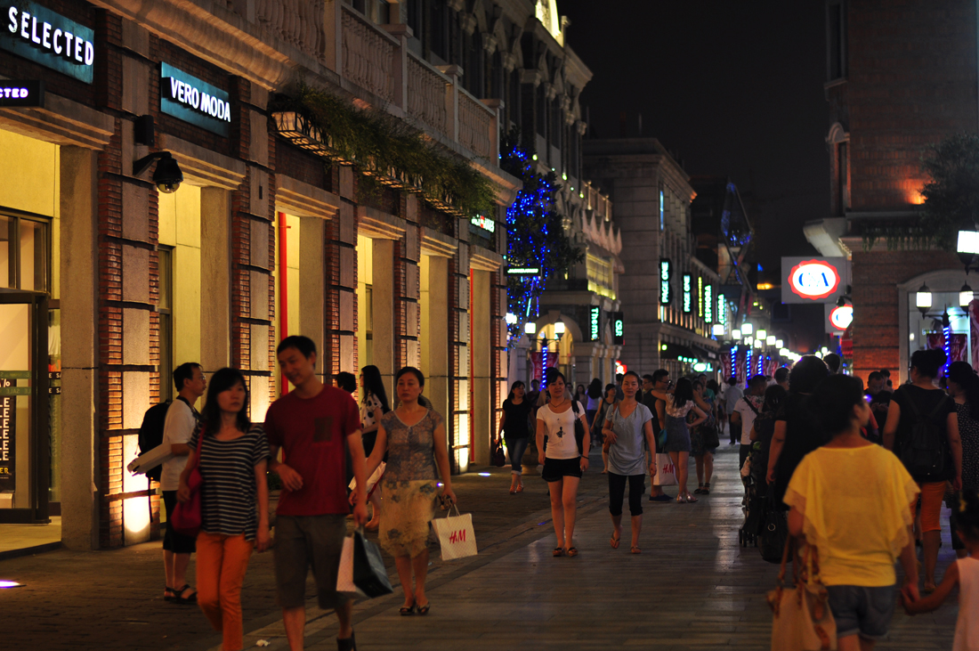 【武汉行之——街头夜景随拍(一)摄影图片】风光摄影