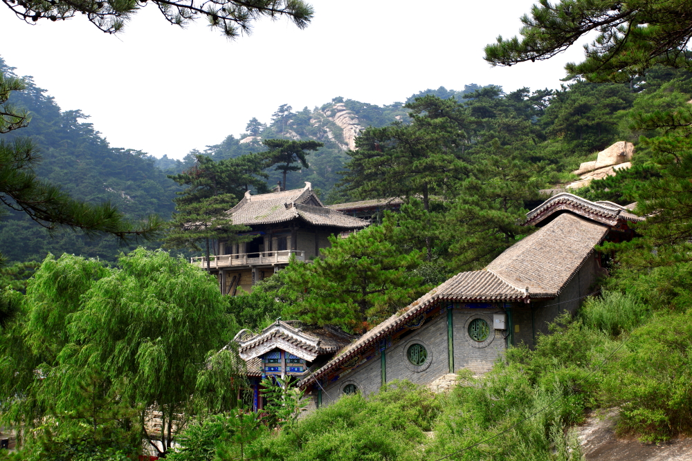 辽宁北镇医巫闾山